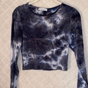 Long sleeved tie-dye crop top